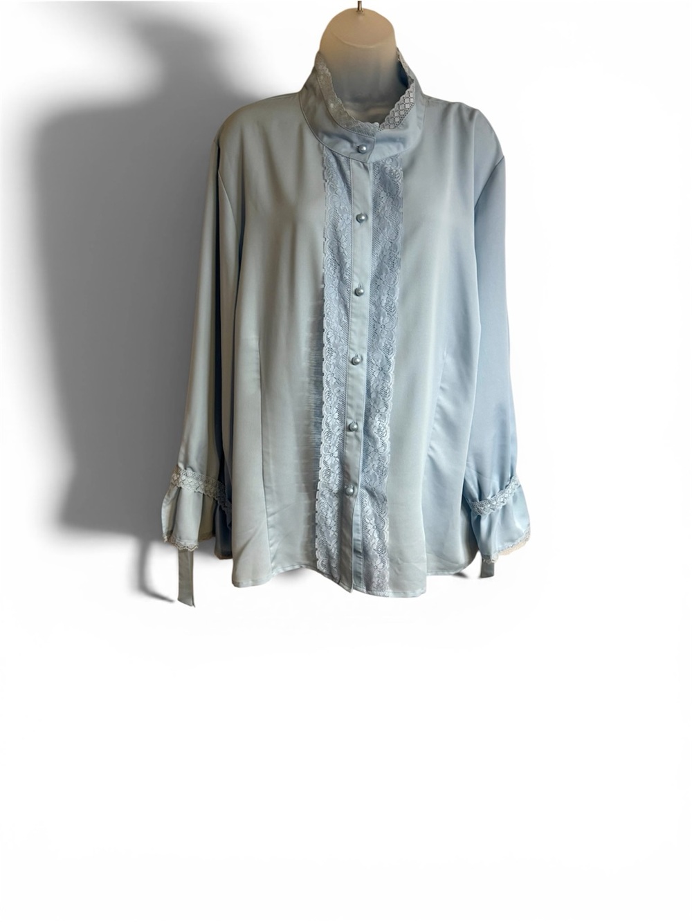 Dialogue Pale Blue Lace-Trim Button-Front Blouse